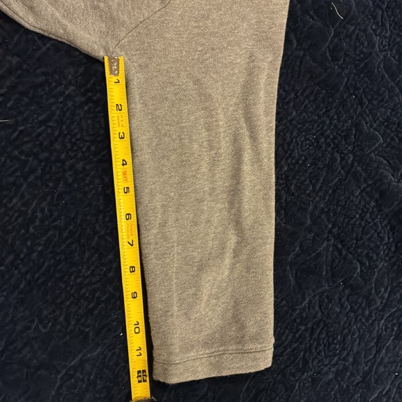 Garnet Hills Black lace Gray Sweater - Picture 8 of 9